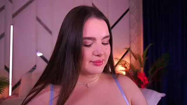 CuteAmberr online show from December 17, 2025, 12:49 am