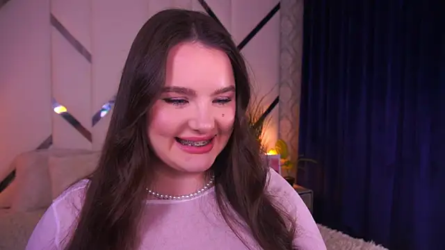 Snapshot of CuteAmberr chatting on February 3, 2026, 12:31 am CuteAmberr online show from February 3, 2026, 12:31 am