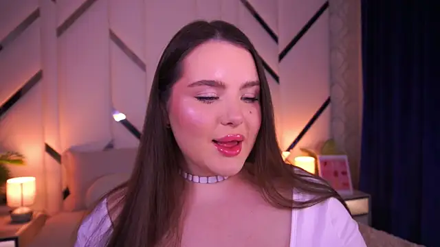 CuteAmberr online show from March 21, 2026, 12:04 am