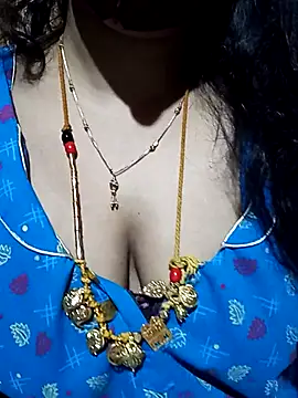 Snapshot of tuttifrutti17 chatting on September 18, 2025, 4:53 pm tuttifrutti17 online show from September 18, 2025, 4:53 pm