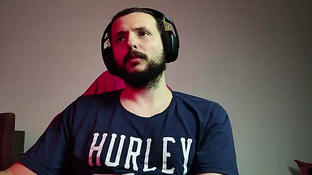 Snapshot of iurytx chatting on September 14, 2025, 11:04 pm iurytx online show from September 14, 2025, 11:04 pm