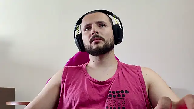 Snapshot of iurytx chatting on November 15, 2025, 12:13 pm iurytx online show from November 15, 2025, 12:13 pm