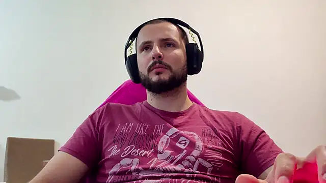 Snapshot of iurytx chatting on November 20, 2025, 11:26 pm iurytx online show from November 20, 2025, 11:26 pm