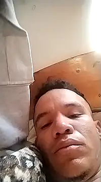 Snapshot of Elsemental007 chatting on December 22, 2024, 11:33 am Elsemental007 online show from December 22, 2024, 11:33 am