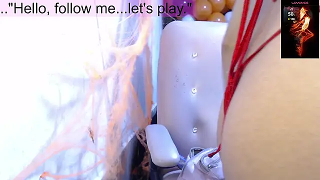 Snapshot of toxxxic_cams chatting on November 5, 2025, 10:10 pm toxxxic cams online show from November 5, 2025, 10:10 pm