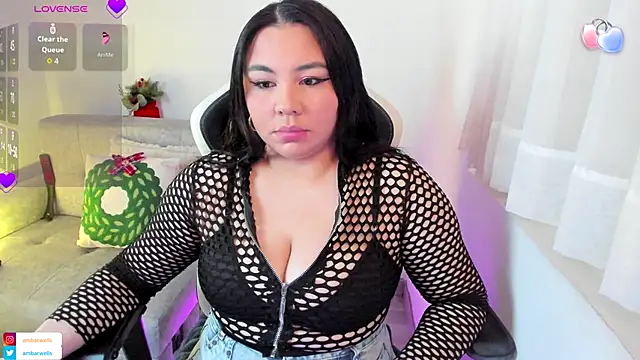 Snapshot of ambar-wells chatting on December 5, 2025, 3:30 pm ambar-wells online show from December 5, 2025, 3:30 pm