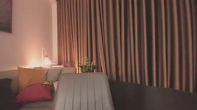 Snapshot of kawaii_mia chatting on February 5, 2026, 10:58 pm kawaii mia online show from February 5, 2026, 10:58 pm