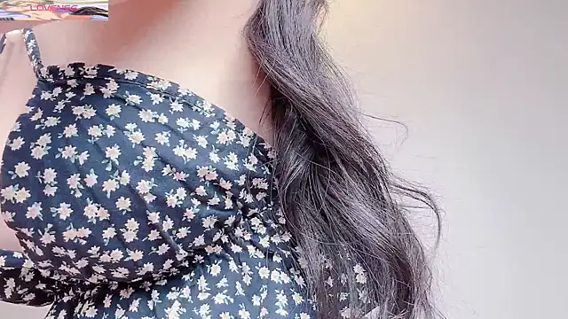 Snapshot of bejeni-sweet chatting on March 11, 2025, 2:21 am bejeni-sweet online show from March 11, 2025, 2:21 am