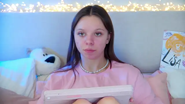 ElisabethDavis online show from January 23, 2025, 9:18 pm