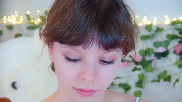 ElisabethDavis online show from April 15, 2026, 7:58 pm