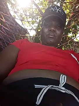 Snapshot of Hailey_BaileyXYZ chatting on May 3, 2026, 1:50 pm Hailey BaileyXYZ online show from May 3, 2026, 1:50 pm