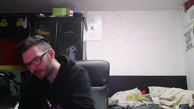 Die-geile-Sau online show from April 15, 2026, 7:58 pm