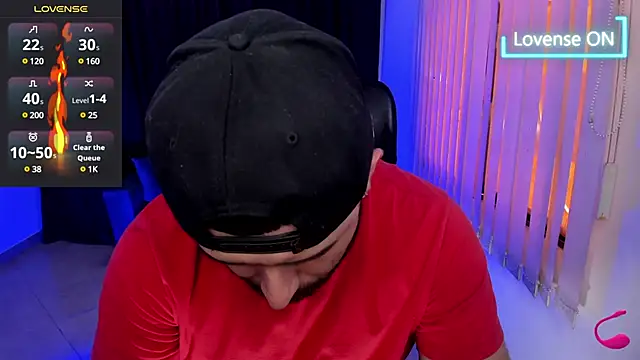 jhon bear03 online show from February 12, 2025, 2:43 pm