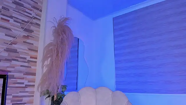 Snapshot of Vanesa_novvoa chatting on February 9, 2025, 11:15 pm Vanesa novvoa online show from February 9, 2025, 11:15 pm