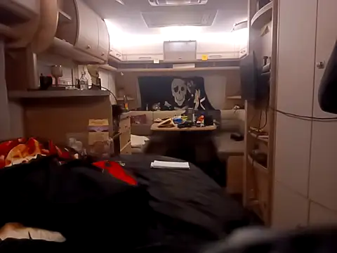 Snapshot of Ebinator666 chatting on September 20, 2025, 11:06 pm Ebinator666 online show from September 20, 2025, 11:06 pm