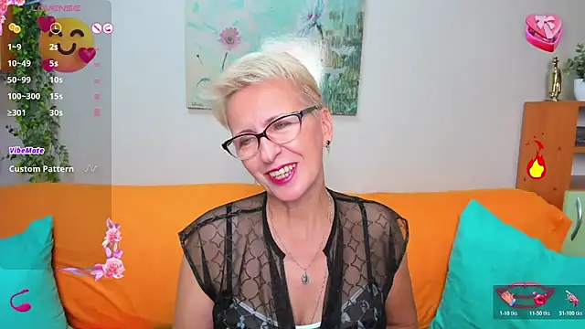 iamyourdream89 online show from October 22, 2025, 10:26 am