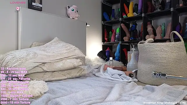 hayleex x online show from November 27, 2025, 10:28 am