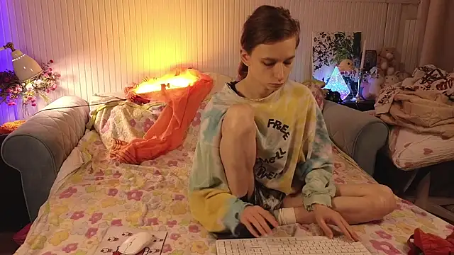 Frank Fraer online show from October 15, 2025, 3:39 am