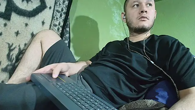 sweet cock28 online show from November 16, 2025, 4:34 pm