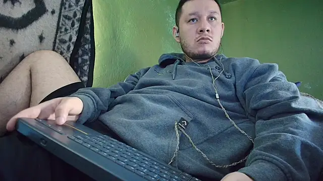 sweet cock28 online show from November 27, 2025, 3:36 pm