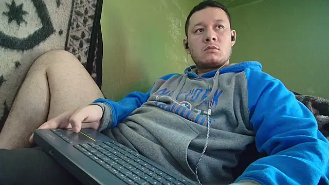 sweet cock28 online show from December 18, 2025, 4:02 pm