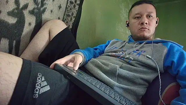 sweet cock28 online show from February 11, 2026, 3:28 pm