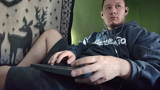 sweet cock28 online show from March 28, 2026, 3:22 pm