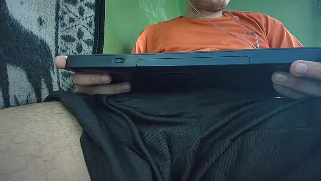 sweet cock28 online show from April 8, 2026, 3:56 pm