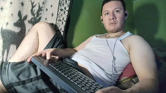 sweet cock28 online show from April 29, 2026, 3:32 am