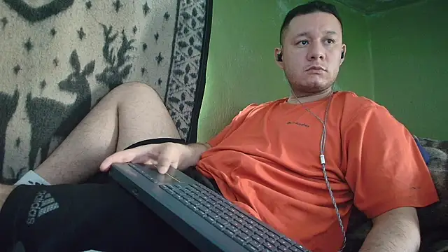 sweet cock28 online show from May 7, 2026, 3:17 pm