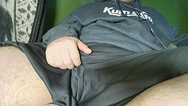sweet cock28 online show from May 13, 2026, 4:21 am