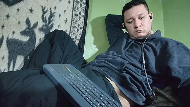 sweet cock28 online show from May 19, 2026, 1:56 am