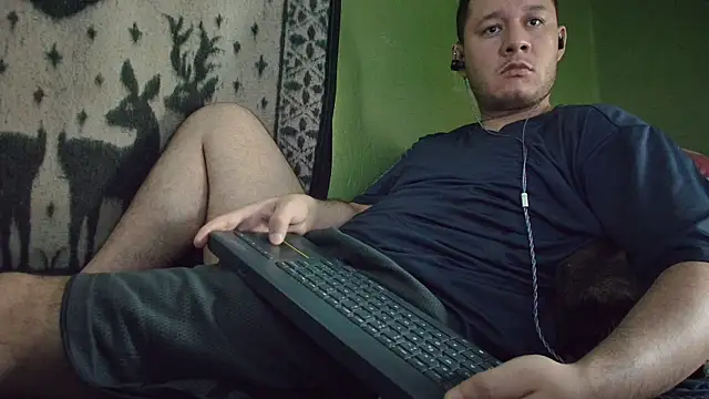 sweet cock28 online show from May 22, 2026, 3:06 pm