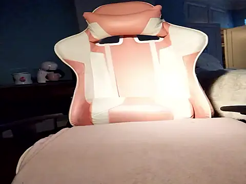 Snapshot of Thepanthera chatting on October 7, 2025, 11:18 am Thepanthera online show from October 7, 2025, 11:18 am