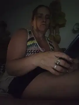 Snapshot of SeductionSilera chatting on May 28, 2026, 5:43 pm SeductionSilera online show from May 28, 2026, 5:43 pm