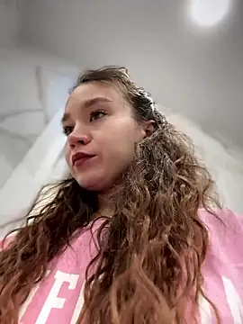 QuietNicole online show from January 14, 2026, 12:44 pm