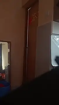 squirydol online show from November 2, 2025, 6:27 am