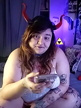 Staicyjanemcfly online show from November 9, 2025, 6:06 pm