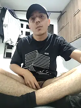 Snapshot of axeldaviid chatting on October 27, 2025, 4:27 am axeldaviid online show from October 27, 2025, 4:27 am