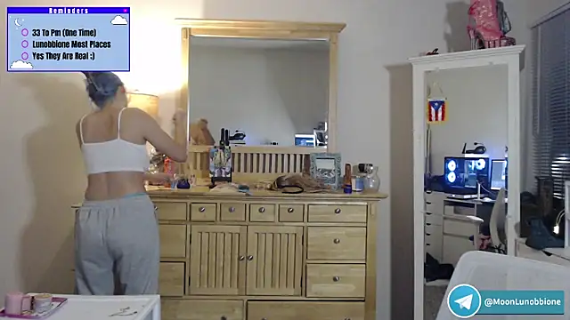 Snapshot of Lunobbione chatting on March 1, 2026, 12:01 am Lunobbione online show from March 1, 2026, 12:01 am