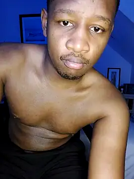 Snapshot of _MAC24k chatting on February 7, 2026, 8:12 pm MAC24k online show from February 7, 2026, 8:12 pm