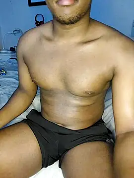 Snapshot of _MAC24k chatting on April 4, 2026, 8:17 pm MAC24k online show from April 4, 2026, 8:17 pm