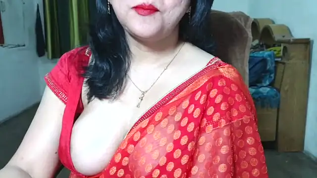 Snapshot of Cute_Mahi22 chatting on March 19, 2026, 11:14 am Cute Mahi22 online show from March 19, 2026, 11:14 am