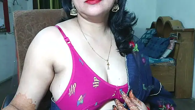 Snapshot of Cute_Mahi22 chatting on March 21, 2026, 6:29 am Cute Mahi22 online show from March 21, 2026, 6:29 am