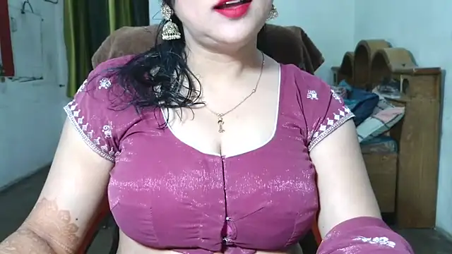Snapshot of Cute_Mahi22 chatting on March 22, 2026, 7:01 am Cute Mahi22 online show from March 22, 2026, 7:01 am
