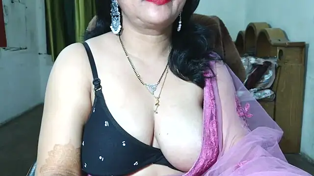 Snapshot of Cute_Mahi22 chatting on March 27, 2026, 5:56 pm Cute Mahi22 online show from March 27, 2026, 5:56 pm