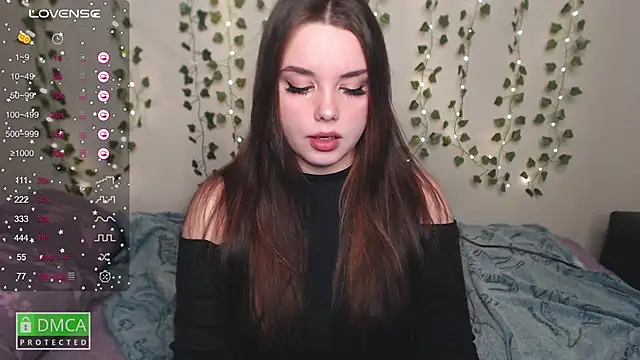 Snapshot of aliice_cutie chatting on January 24, 2025, 4:49 pm aliice cutie online show from January 24, 2025, 4:49 pm