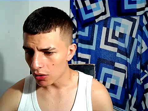 Snapshot of SHAT_SEX chatting on November 20, 2025, 4:07 pm SHAT SEX online show from November 20, 2025, 4:07 pm