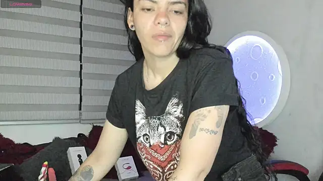 Snapshot of natasha_logan_ chatting on June 23, 2026, 3:59 am natasha logan online show from June 23, 2026, 3:59 am