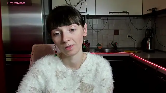 TayanaJons online show from February 11, 2025, 7:44 am